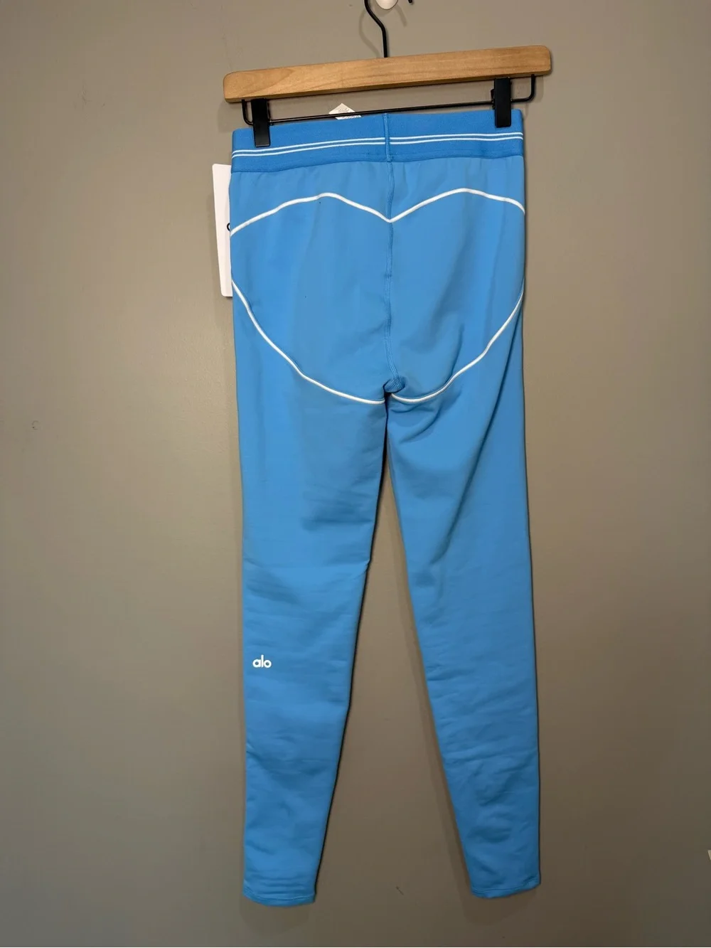 Alo‎ Airbrush High-Waist Heart Throb Legging Azure Blue White NWT Small
